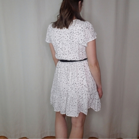 Black and White Ruffle Sleeve Dress - Picture 4 of 11